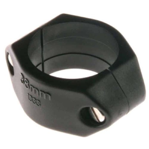 Plastic hose clamp for wash guns/nozzles